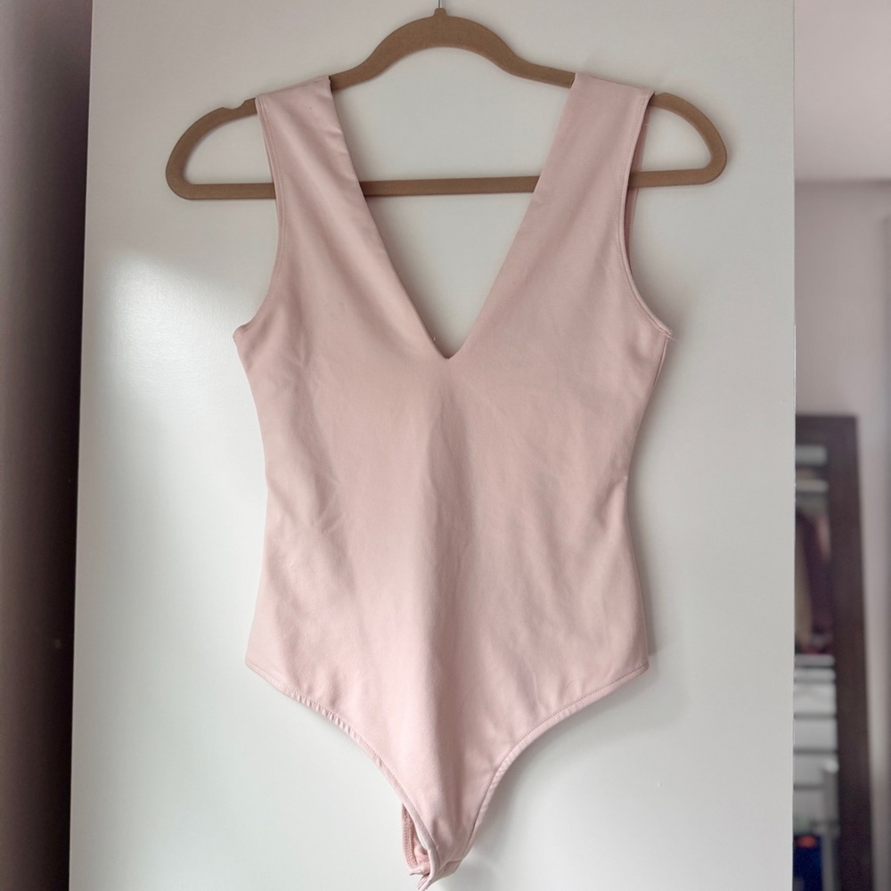 NWT | FREE PEOPLE INTIMATES ROSE PINK PLUNGE KEEP IT SLEEK SLEEVELESS BODYSUIT - Picture 2 of 10